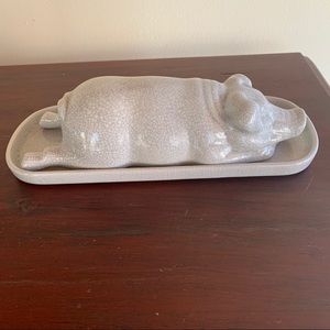 Dept 56 Farmhouse Pig Butter Dish in excellent condition